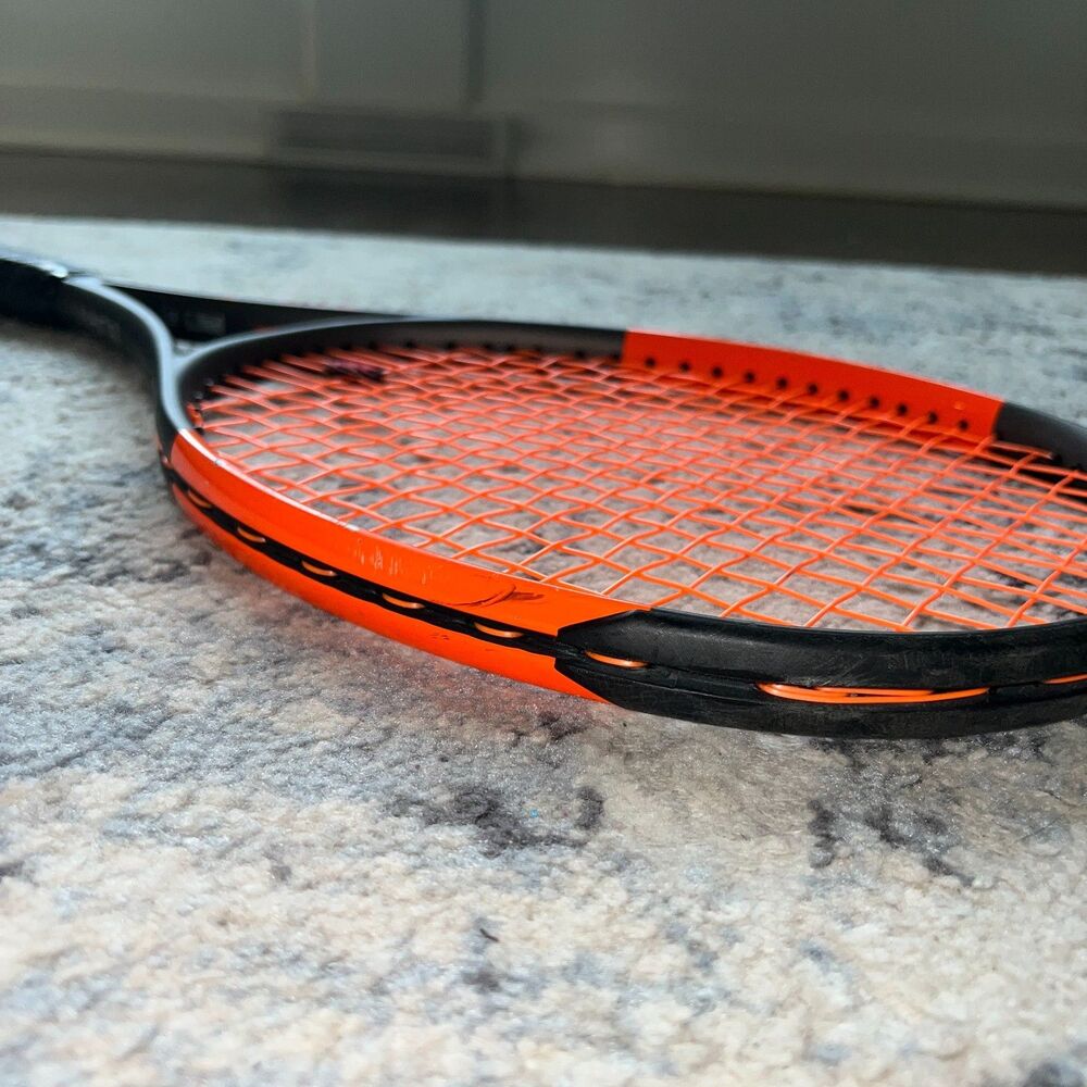 Wilson Burn 100 V2.0 Countervail Tennis Racquet 4 3/8 Grip (L3) 16x19 300g - Picture 9 of 10